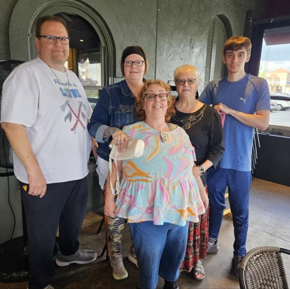 Meet your Posher, Wanda - Picture 3 of 3